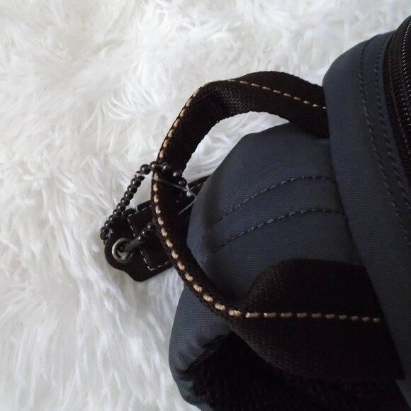 Coach Men Varick Sling Backpack Gray F70692 - Picture 14 of 15